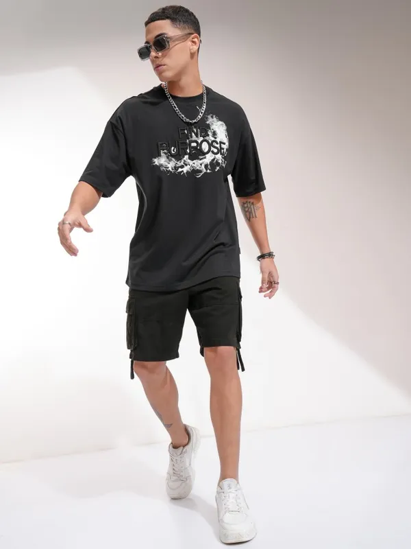 Highlander Men Black Self Design Oversized Fit T-Shirt