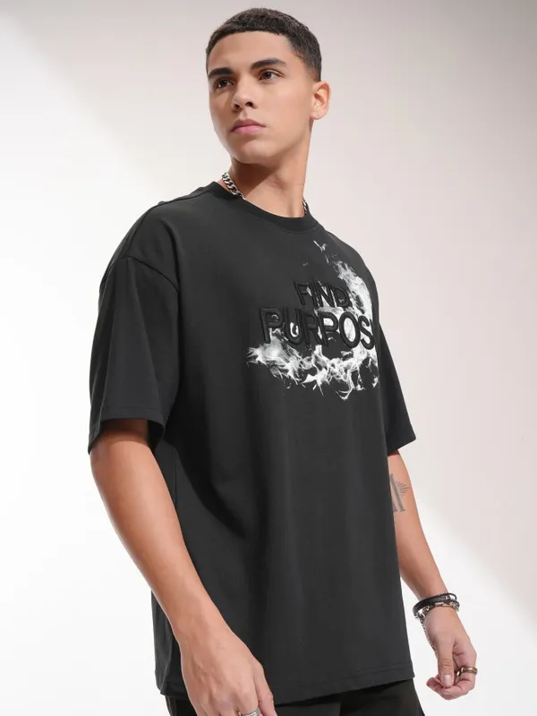 Highlander Men Black Self Design Oversized Fit T-Shirt