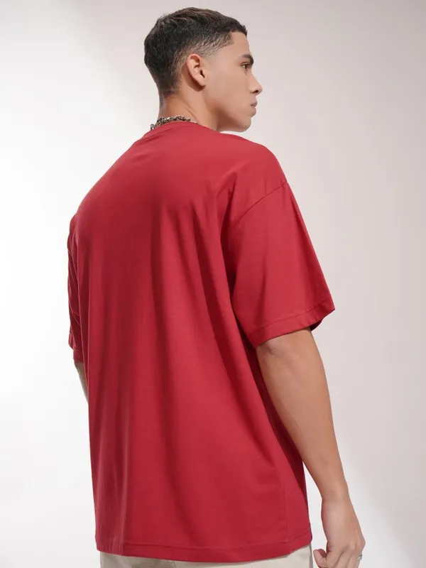 Highlander Men Maroon Typography Oversized Fit T-Shirt