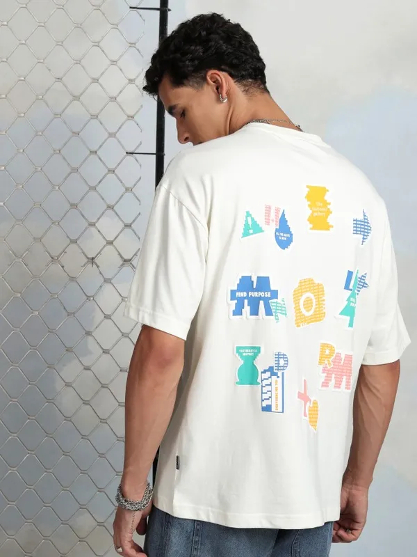 Highlander Men Off White Printed Round Neck Oversized Fit T-Shirt