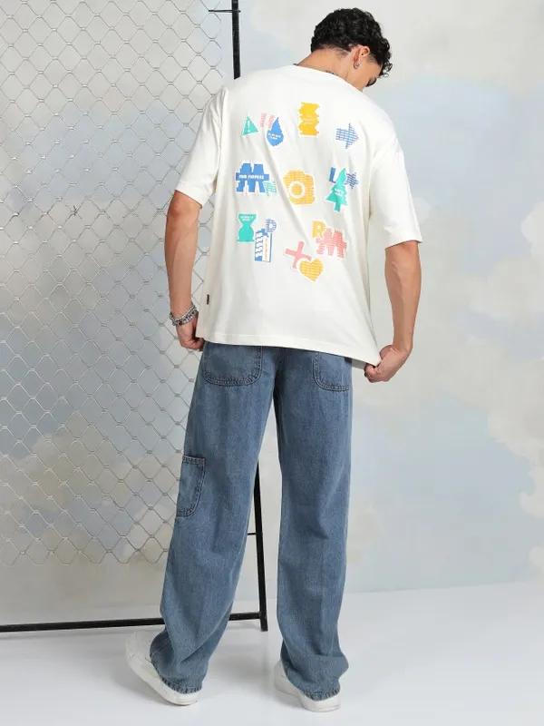 Highlander Men Off White Printed Round Neck Oversized Fit T-Shirt