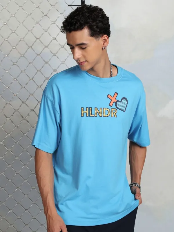 Highlander Men Turquoise Printed Round Neck Oversized Fit T-Shirt