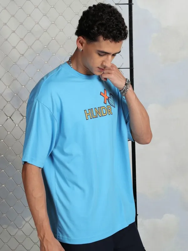 Highlander Men Turquoise Printed Round Neck Oversized Fit T-Shirt