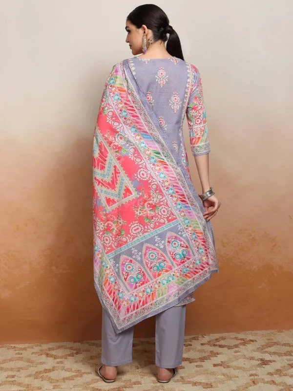 Women Kurta With Trousers & Dupatta