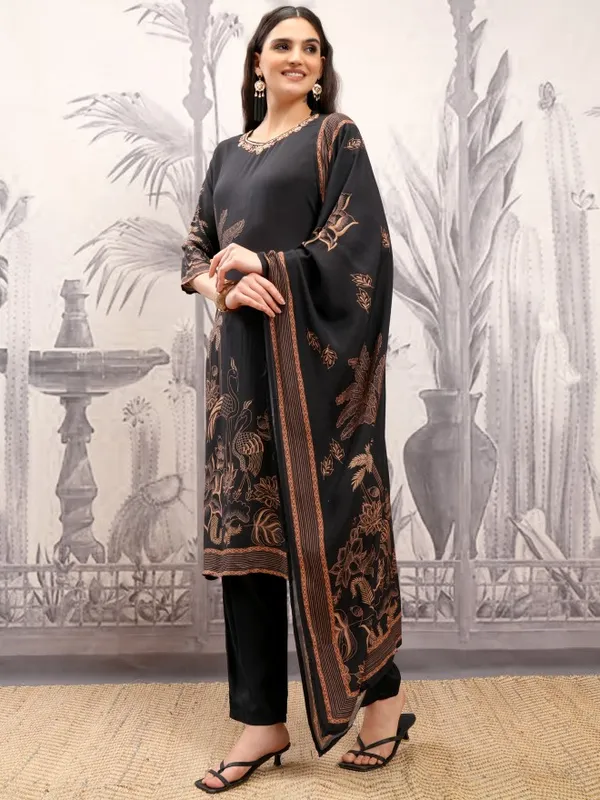 Vishudh Women Black Printed Kurta With Trousers And Dupatta