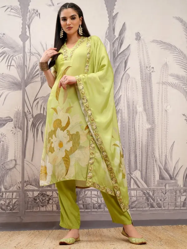 Vishudh Women Green Printed Kurta With Trousers And Dupatta