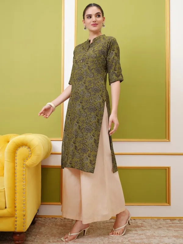  Vishudh Women Mustard Printed Straight Kurtas