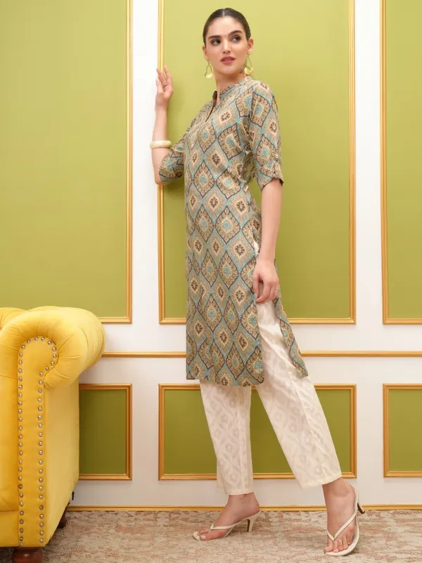  Vishudh Women Brown Printed Straight Kurtas