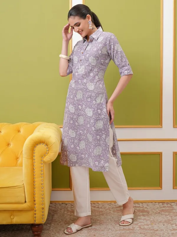  Vishudh Women Purple Printed Straight Kurtas