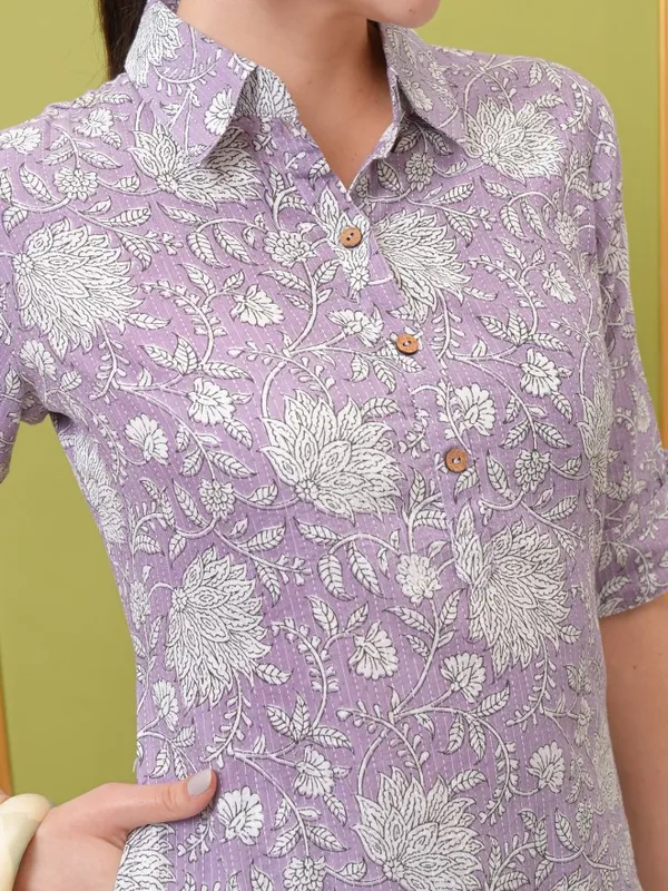  Vishudh Women Purple Printed Straight Kurtas