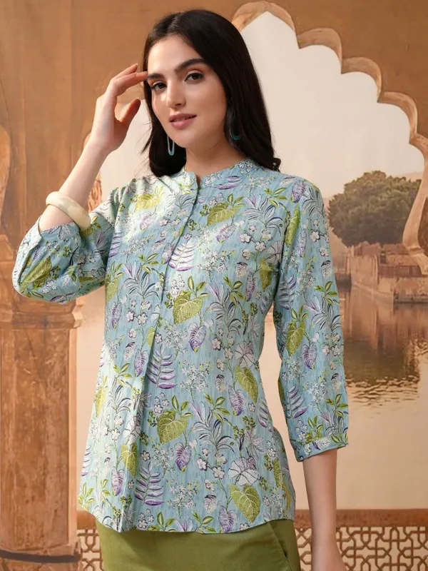 Printed Shirt Style Top