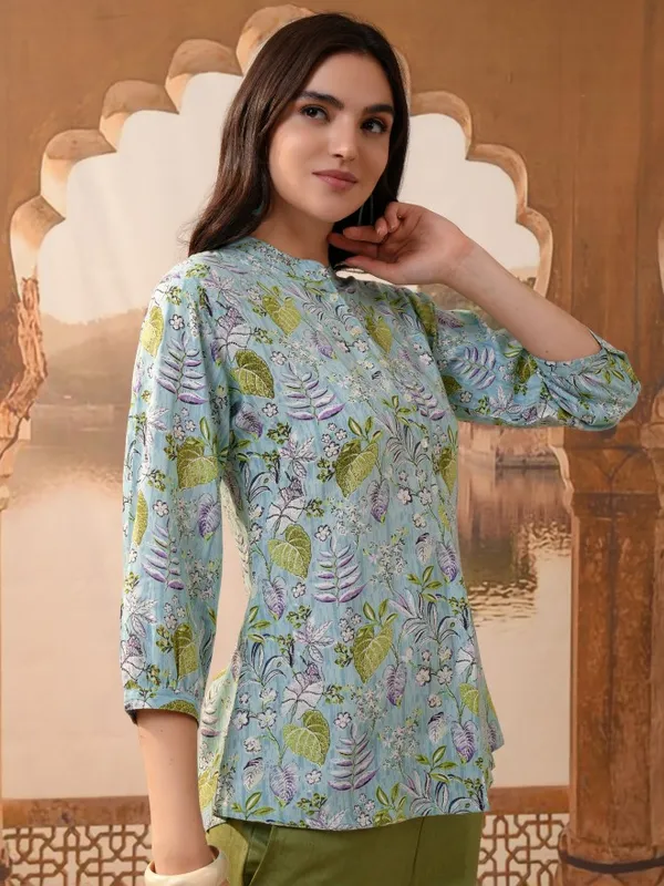 Printed Shirt Style Top