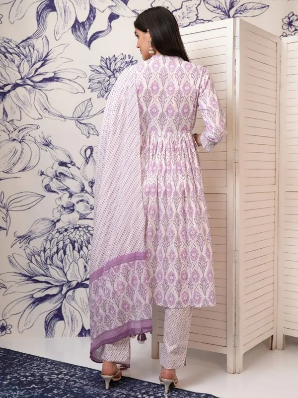 Vishudh Women Pink Printed Kurta With Trousers And Dupatta