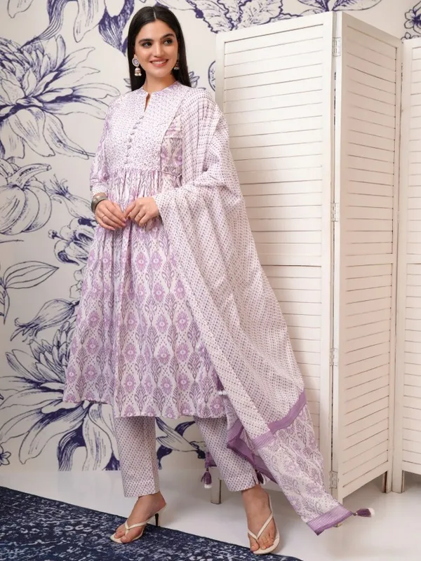 Vishudh Women Pink Printed Kurta With Trousers And Dupatta