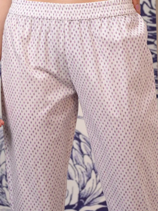 Vishudh Women Pink Printed Kurta With Trousers And Dupatta