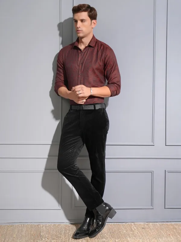 Locomotive Premium Men Maroon Jacquard Textured Occasion Shirt