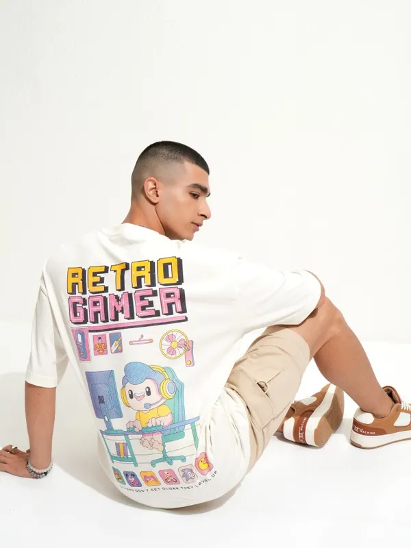 Highlander Men Off White Printed Round Neck Oversized Fit T-Shirt