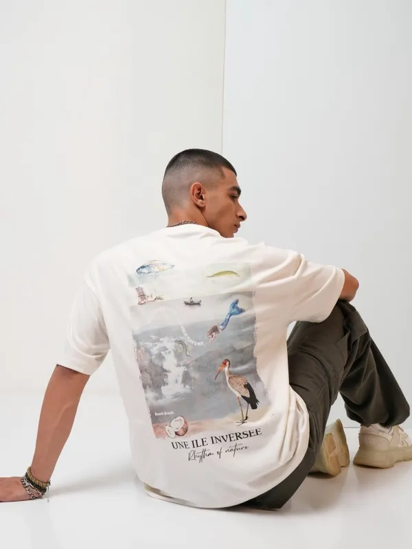 Highlander Men Off White Printed Oversized Fit Round Neck T-Shirt
