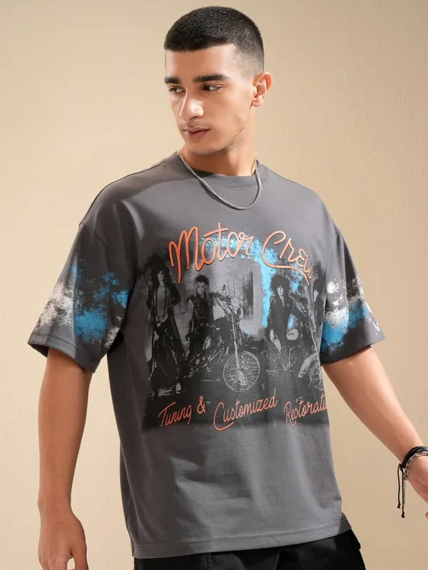 Highlander Men Grey Printed Oversized Fit T-Shirt