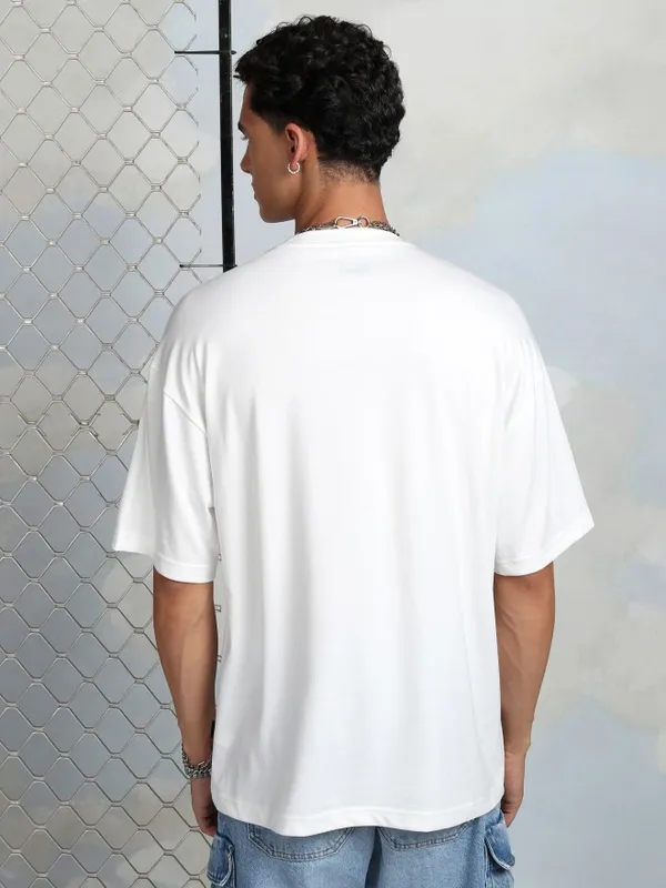 Highlander Men White Printed Round Neck T-Shirt