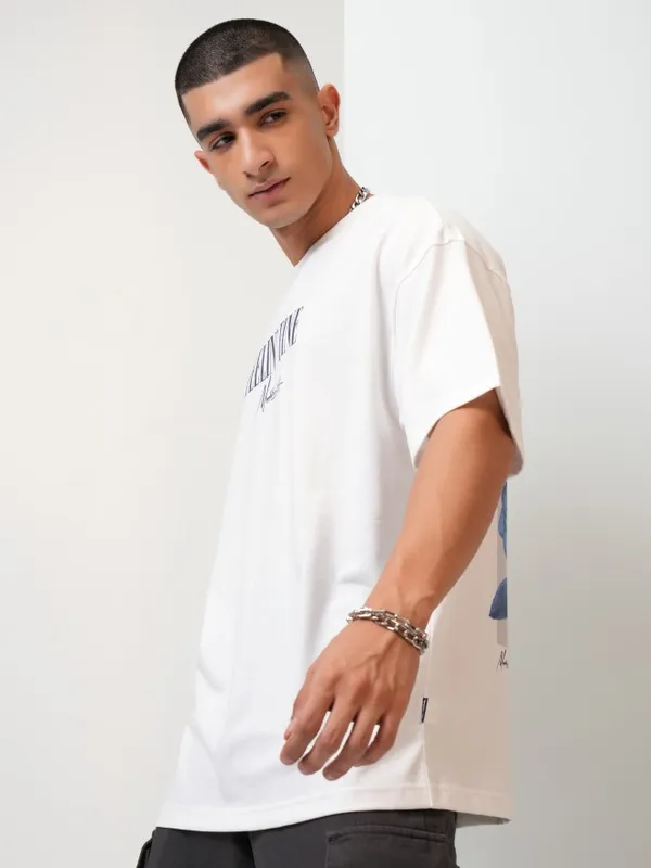 Highlander Men White Printed Oversized Fit Round Neck T-Shirt