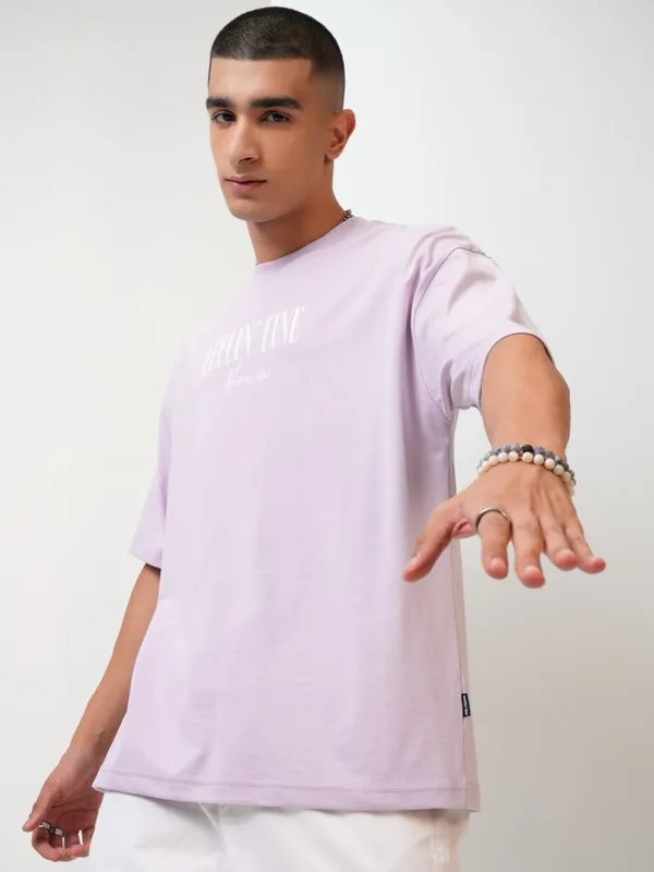 Highlander Men Mauve Printed Oversized Fit Round Neck T-Shirt