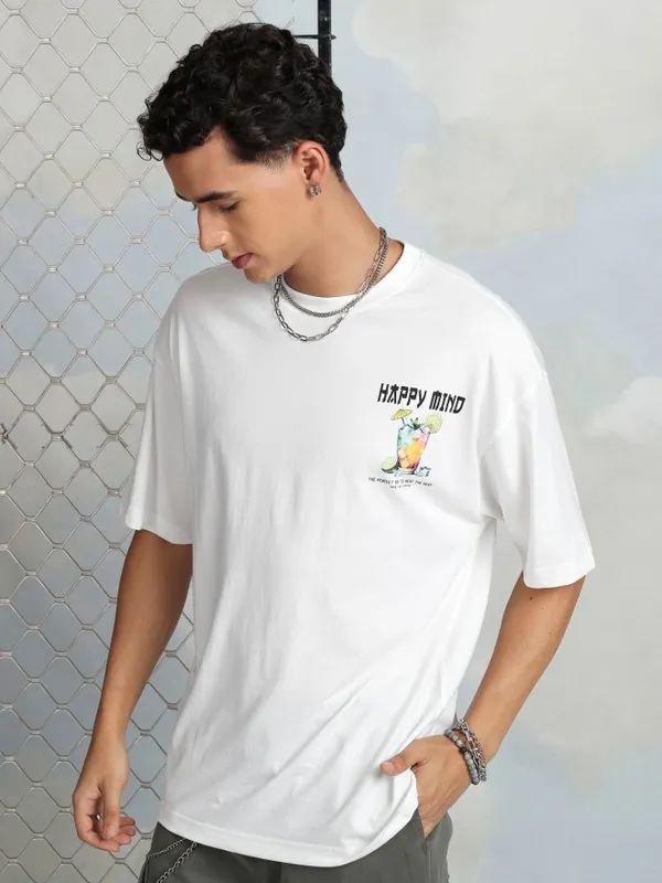 Highlander Men White Printed Round Neck Oversized Fit T-Shirt