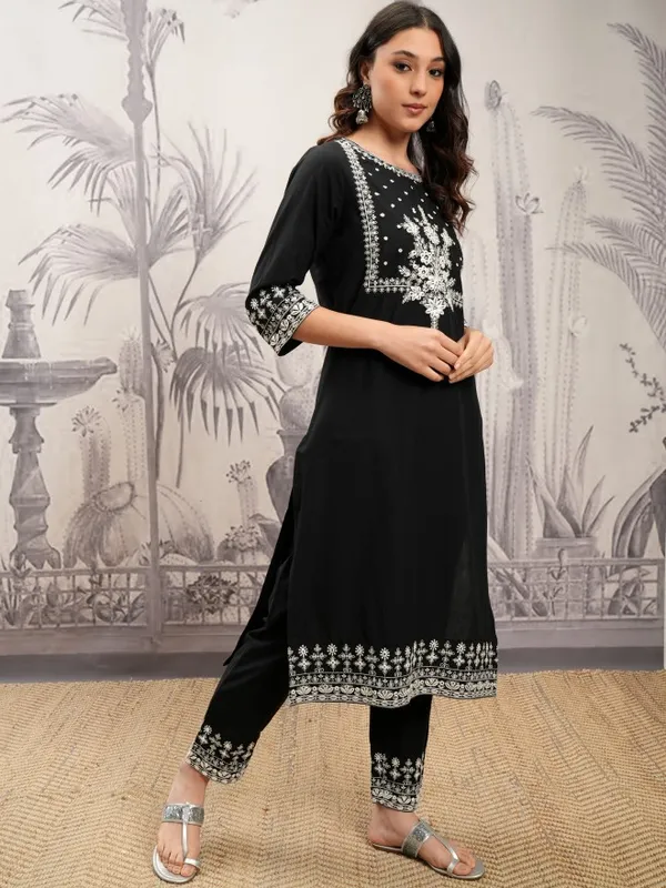 Vishudh Women Black Embroidered Kurta With Trouser And Dupatta