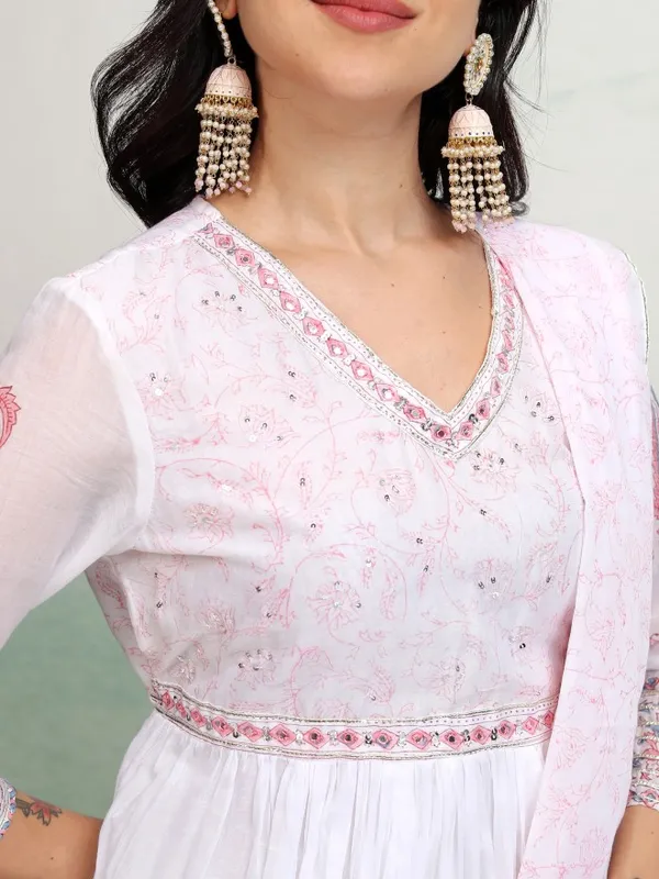 Vishudh Women Pink Printed Kurta With Trousers And Dupatta