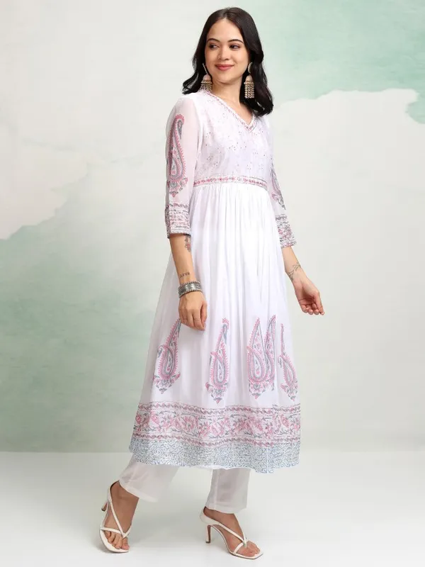 Vishudh Women Pink Printed Kurta With Trousers And Dupatta