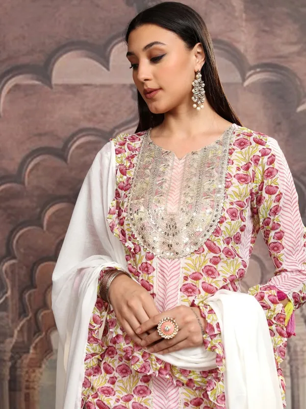Vishudh Women Pink Embroidered Kurta With Trousers