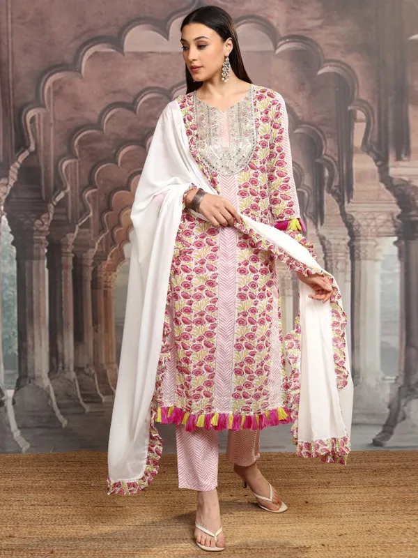 Vishudh Women Pink Embroidered Kurta With Trousers