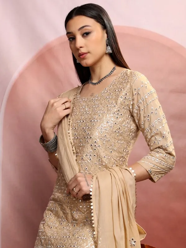 Women Kurta With Sharara And Dupatta