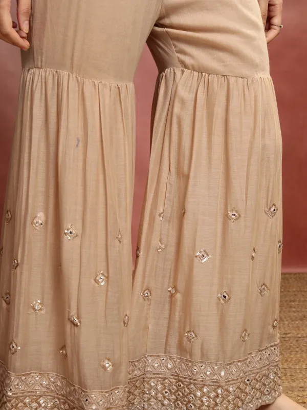 Women Kurta With Sharara And Dupatta