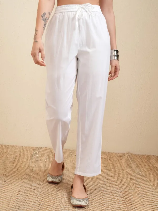 Women Kurta With Trousers & Dupatta
