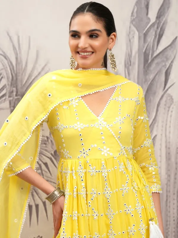 Vishudh Women Yellow Printed Kurta With Trousers And Dupatta