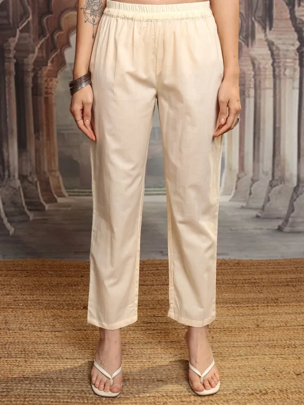 Vishudh Women Cream Printed Kurta With Trousers