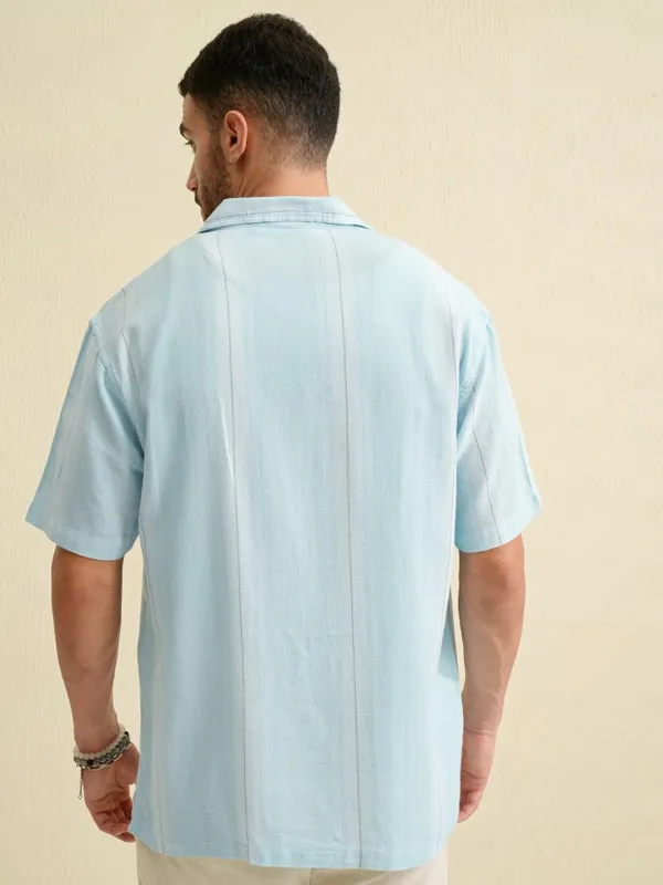 Locomotive Men Blue Striped Relaxed Fit Casual Shirt
