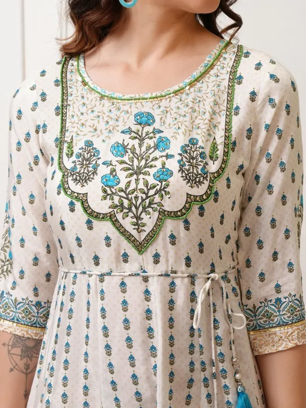 Vishudh Women Blue Embroidered Maxi Dress