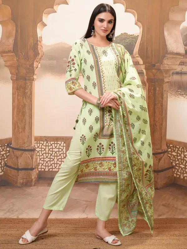 Vishudh Women Green Printed Kurta With Trouser And Dupatta