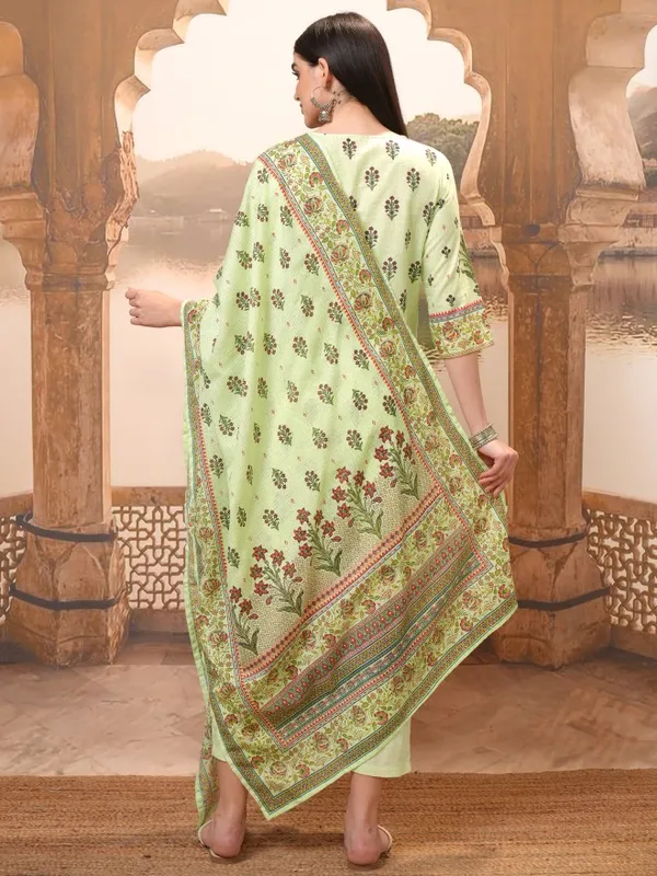 Vishudh Women Green Printed Kurta With Trouser And Dupatta