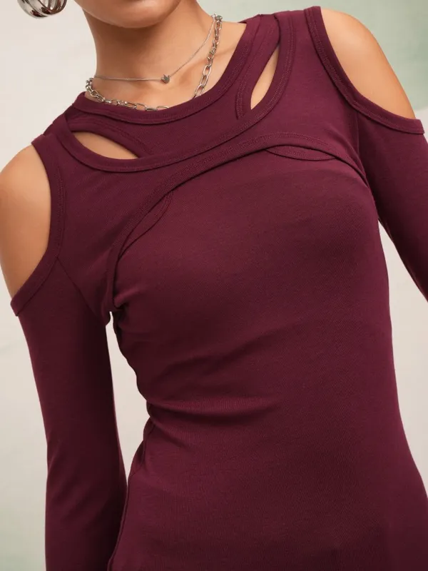 Tokyo Talkies Women Burgundy Solid Fitted Top