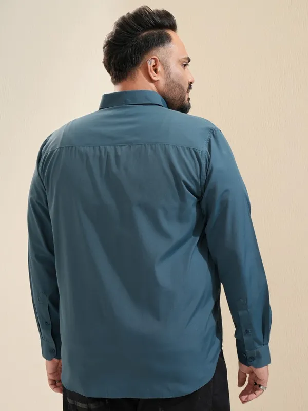 Xtra Ordinary By Highlander Men Teal Solid Regular Fit Casual Shirt
