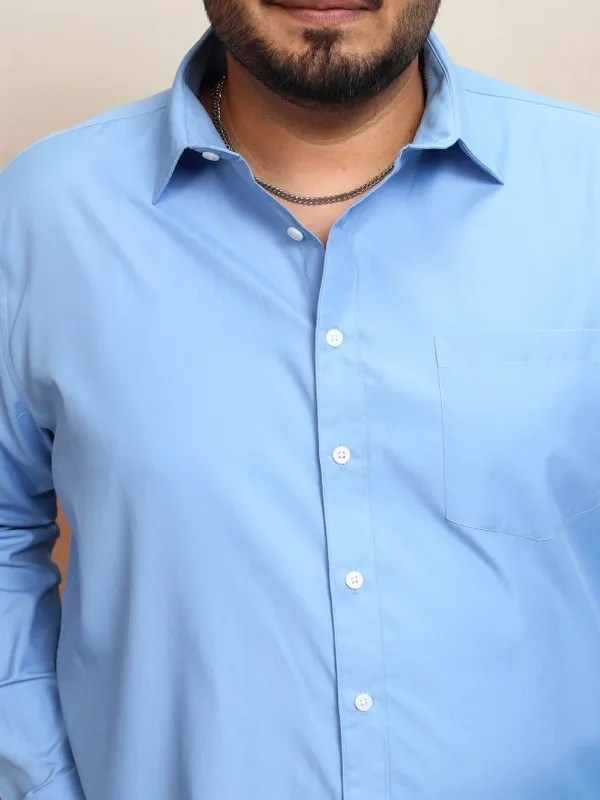 Xtra Ordinary By Highlander Men Blue Solid Regular Fit Casual Shirt