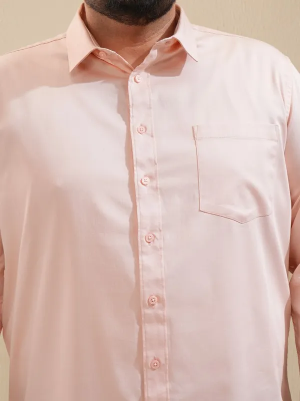 Xtra Ordinary By Highlander Men Peach Solid Regular Fit Casual Shirt
