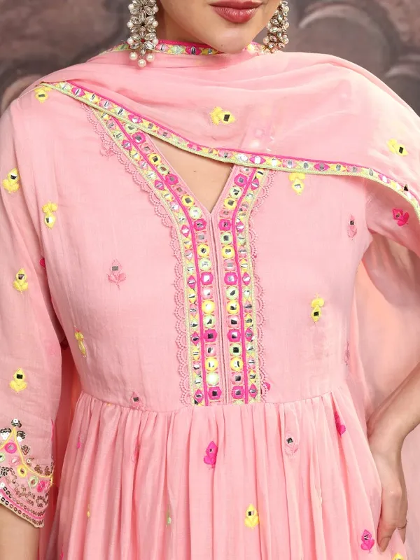 Women Kurta With Trousers & Dupatta