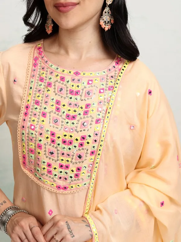 Vishudh Women Pink Embroidered Kurta With Trousers And Dupatta