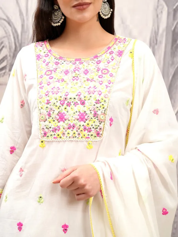 Vishudh Women White Embroidered Kurta With Trousers And Dupatta