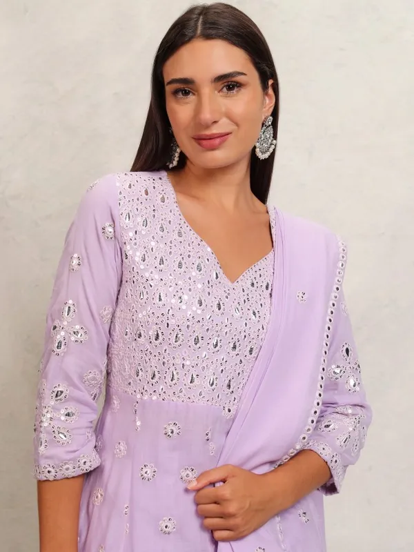 Vishudh Women Lavender Embroidered Kurta With Trousers & Dupatta