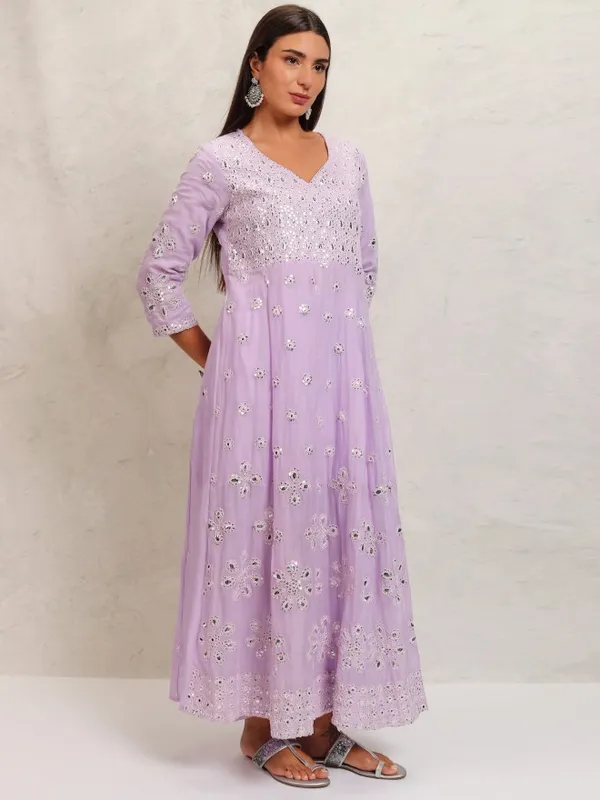 Vishudh Women Lavender Embroidered Kurta With Trousers & Dupatta